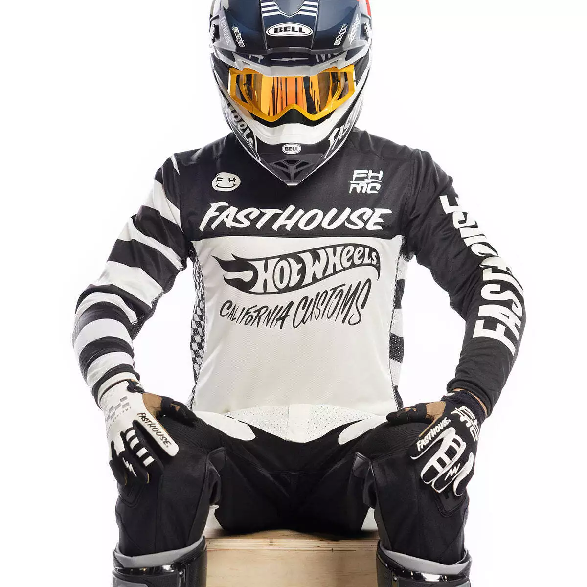 Fasthouse Grindhouse Hot Wheels Jersey - Black/White - S 5 Fasthouse Grindhouse Hot Wheels Jersey - Black/White - S - Image 3