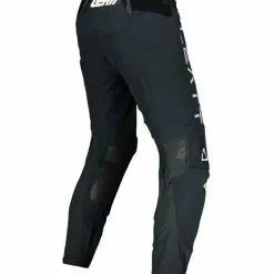 Leatt 2022 Moto 5.5 Black Pants - Unisex - 30 - Adult - Black -Outlet Helmets Store L5022020181 2