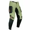 Leatt 2022 Moto 4.5 Enduro Pants - Green/Black - 32 1 Leatt 2022 Moto 4.5 Enduro Pants - Green/Black - 32 -Outlet Helmets Store L5022030242